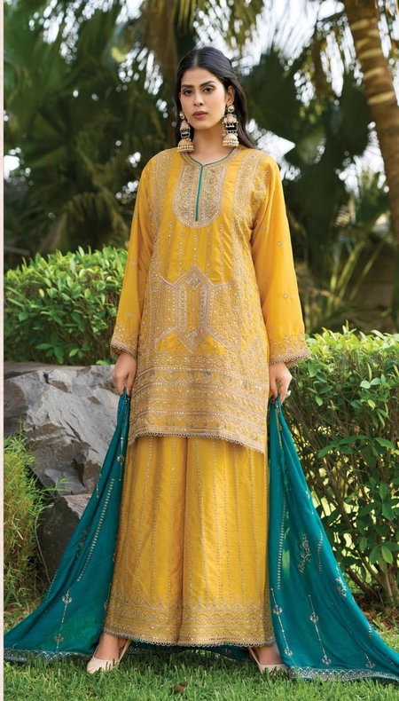 Shree R 1184 Chinon Silk Ready Made Pakistani Salwar Suits Wholesale Price In Surat